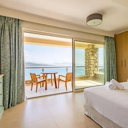 Regina, With Superb Views Lygia (Lefkada)