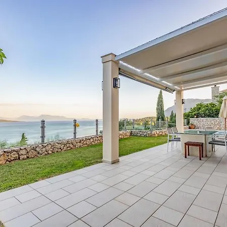 Regina, With Superb Views Lygia (Lefkada)