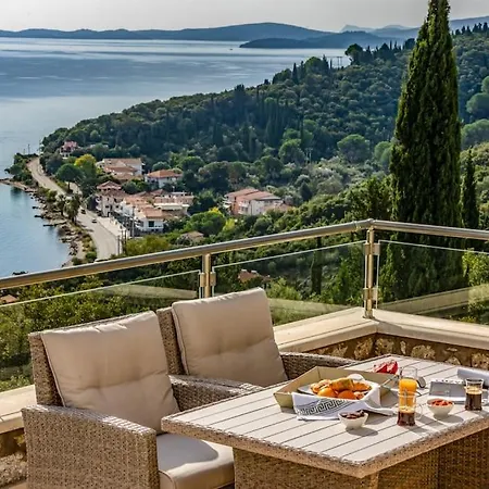 Regina, With Superb Views Villa